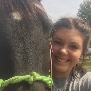 Meet your Posher, Ashley